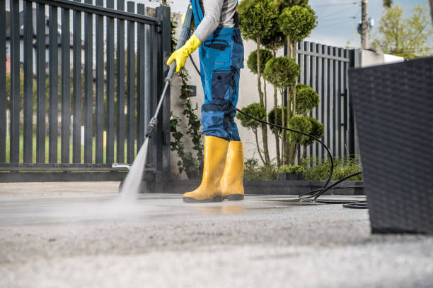 Best Commercial Building Pressure Washing  in Mabton, WA